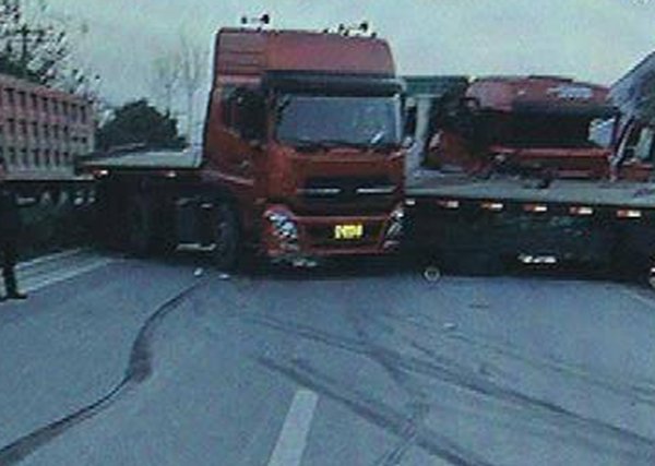 ����ҲҪ��Ư��&nbsp;����Ƶ�������໬�¹�