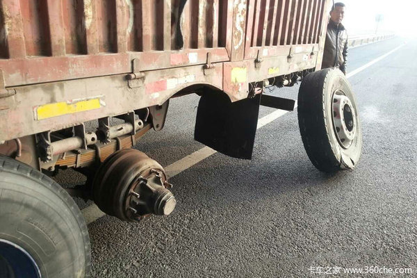 轮胎飞哪儿去了？ 小心你的车'崴到脚'