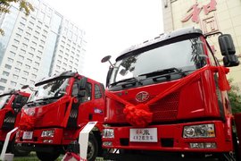 J6L西南版有啥胸器？