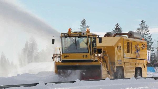 ��2000������&nbsp;Ų��������޼���ѩ�豸