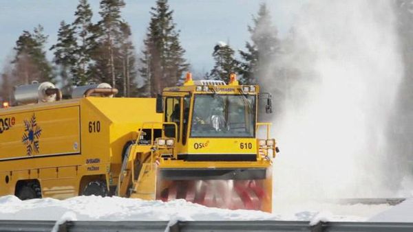 ��2000������&nbsp;Ų��������޼���ѩ�豸