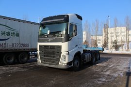 沃尔沃FH500崭露冰城