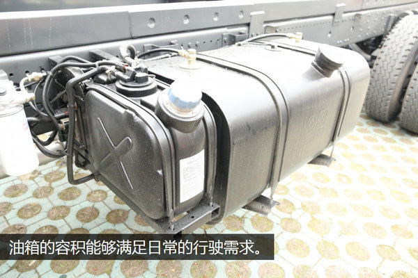 5节臂360度旋转 东风神宇6X4随车吊图解