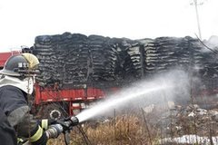 ����12��ըҩԭ���ϱ���ȼ �ھ���Ȼ�