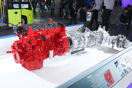 欧曼EST赴超级卡车展