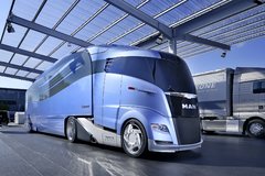 �����˼�ʻ��Ч�� ̸ŷ�޿�����չ����