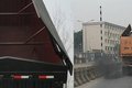 城建运输添新军 华鲁专汽新型环保自卸