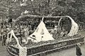 过节也要拼“颜值” 节日卡车盛装盘点