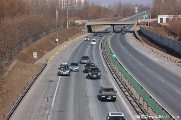 ��ȫ�г���С��&nbsp;������ʻ����Σ����Ϊ