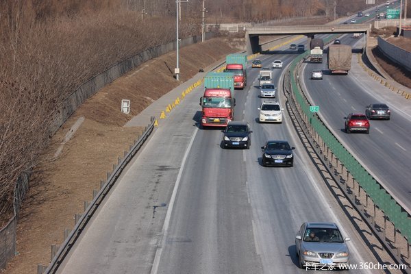 ��ȫ�г���С��&nbsp;������ʻ����Σ����Ϊ