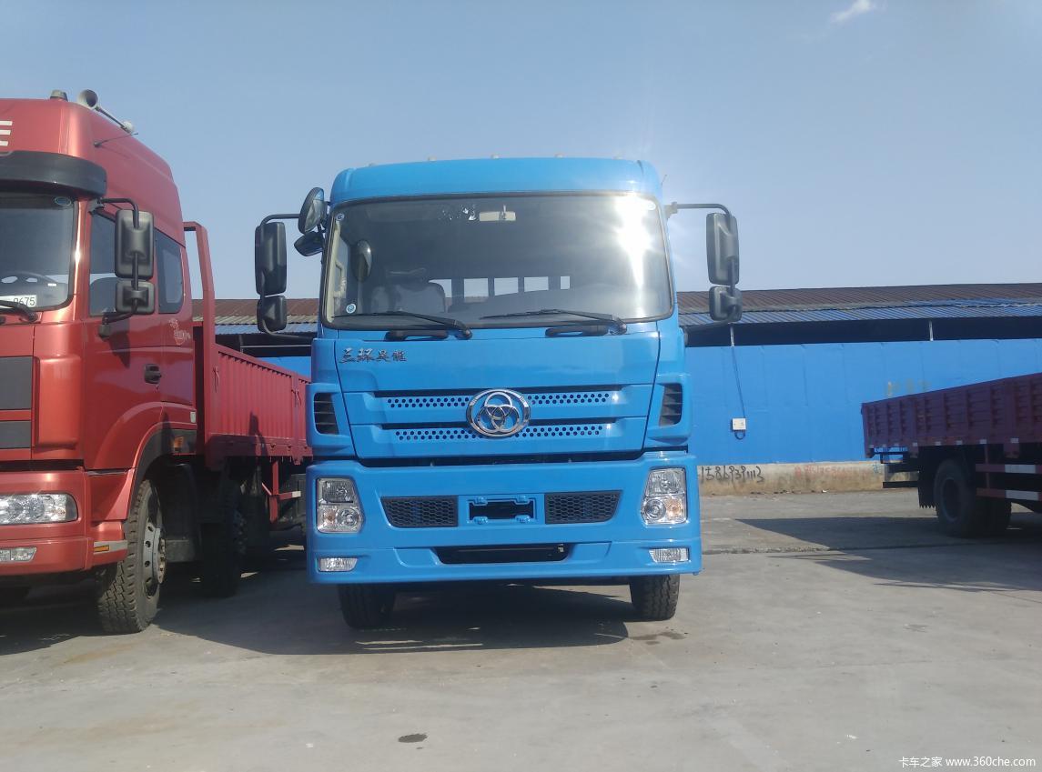 最低1898万起三环十通6x2载货车促销图片列表