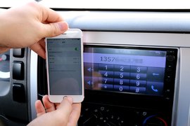 小小屏幕功能多 它的第一次让我来体验!