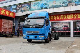 三辆多利卡成就精彩