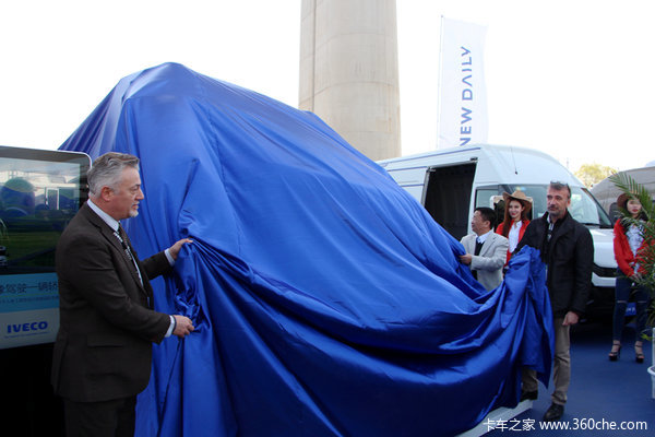 ԽҰǿ����&nbsp;Daily&nbsp;4x4��������չ�׷���