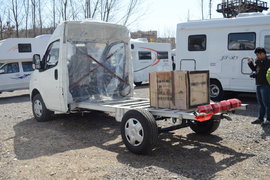 敞篷面包车 全面解读东风御风二类底盘