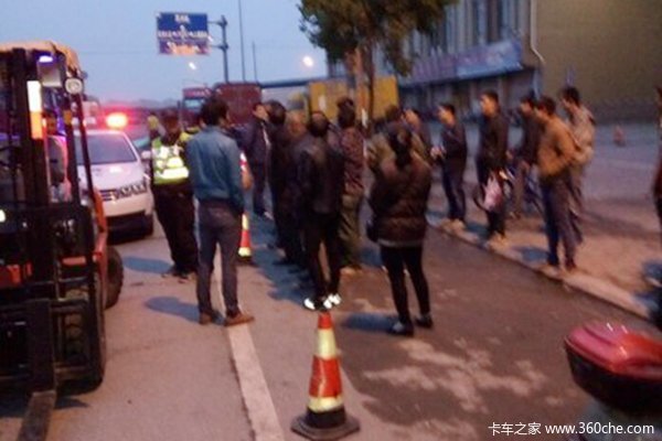 向压车说不！ 看卡友如何维护自身权益