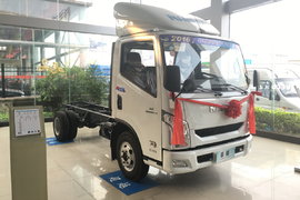 降价一万还送礼 东莞超越C300底盘促销