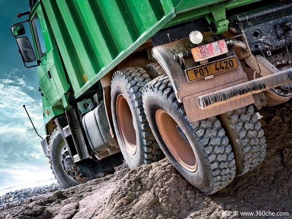 С�����Ƿ�&nbsp;������γ�ά�����ǵ�����