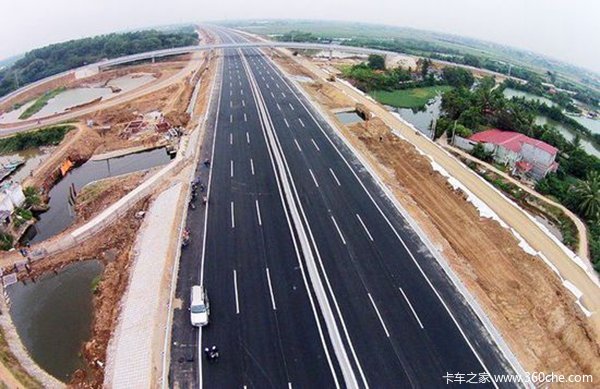 ���࿨���ܳ���&nbsp;��Խ�������ǰ������