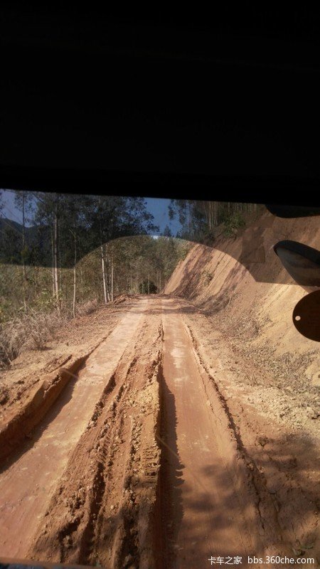 ���࿨���ܳ���&nbsp;��Խ�������ǰ������