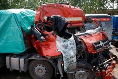 ��������׷β ˾������Ԫ�����������