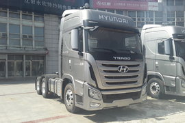 颜值爆表 沈阳四川现代创虎牵引车促销