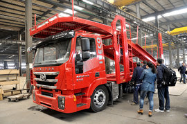 北京车展重卡大集结