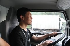 ����ҹ���� ���Ƕ��紿�綯����ʹ����