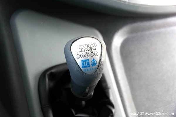 ������չ����ɫ����V3ET��Ч���״�����
