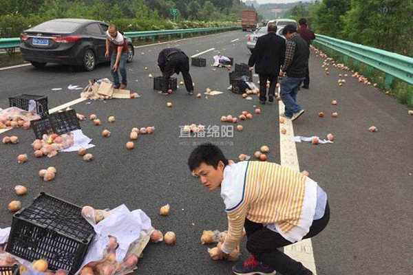 ����ƻ��û����&nbsp;��������Ⱥ�ں�����Ԯ