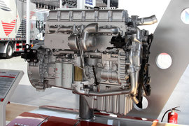 北京车展：东风DDi 420马力发动机亮相