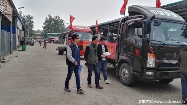 ����ر��û�&nbsp;�����о��к����ῨѲչ