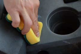 妆点半老徐娘 卡友爱车欧曼3分钟去污记