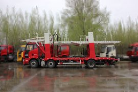 独家谍照曝光！大解放也有中置轴轿运车