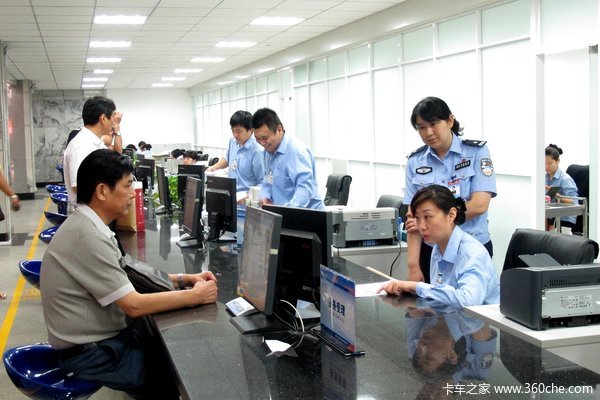 ���ɶ���һ���&nbsp;�Ʊ공��θĳ��̱공?