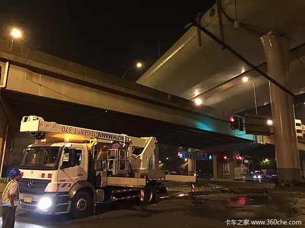 �������ذٶ�Υ���ϸ߼�&nbsp;ѹ���Ϻ��л�