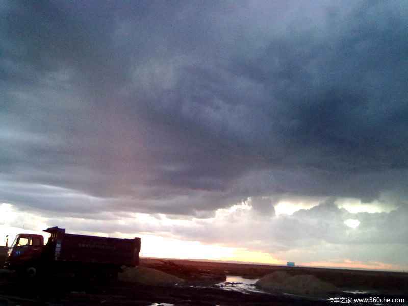 【图】内蒙露天煤矿 记录无数老司机折腰之地