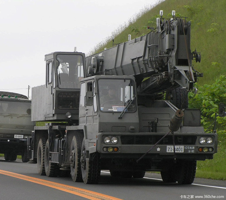 大话军车四战场暖男团军用工程车图片列表