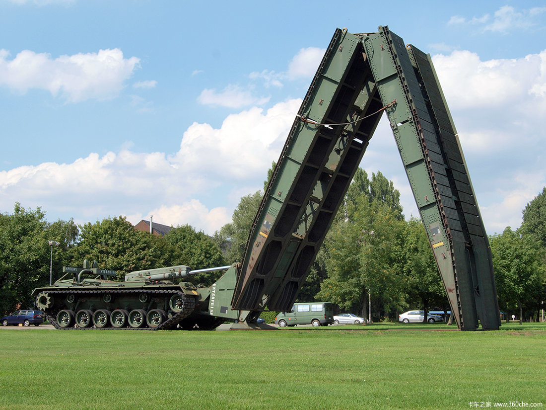 大话军车四战场暖男团军用工程车图片列表