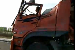 �߶������䳨�� ��ʻԱ��ֱ�����ڿ���