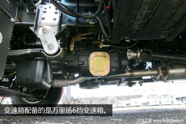 ����3000&nbsp;���������̨��ά�¹����Ῠ