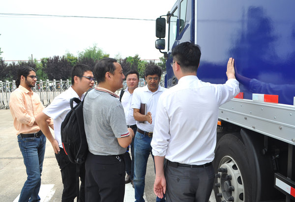 ���ں����뷢��&nbsp;�м�����س�ӭ����