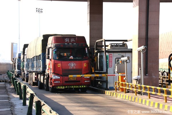 ����ѩ�ش��ض�&nbsp;һ�����񲻾�����Ϻ�