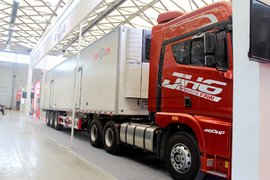 气囊悬挂大单胎 冰熊冷藏半挂车仅41万