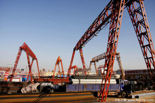 ����������չ��������&nbsp;��·��������԰