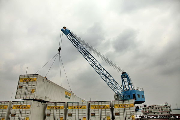 ����������չ��������&nbsp;��·��������԰