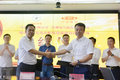 大运与许继电气合作电动车充电设施建设