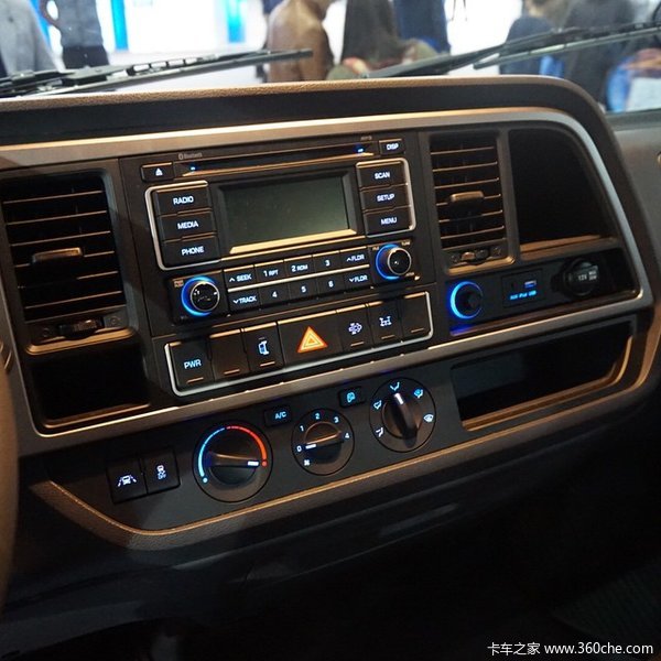 �������������Ĵ��ִ��Ῠ���β���