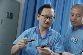 提议强制安装缓速器 人大代表曹晶专访