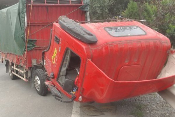 ��������벻��&nbsp;ֱ������·��ʻ�ҷ���!